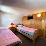 Silveralp - Location: Duplex Renove En Dernier Etage, Proche Garderie Et Ecole De Mae-9064 Apartment
